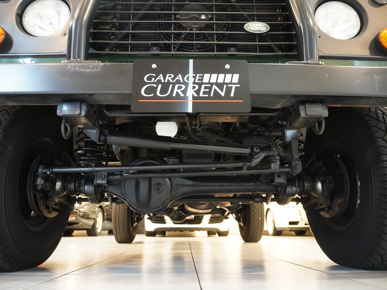 ランドローバー　ディフェンダー