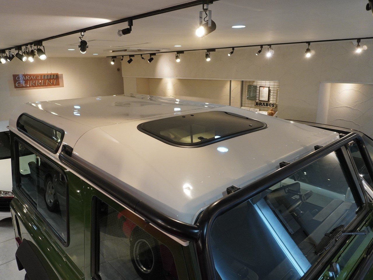 ランドローバー　ディフェンダー