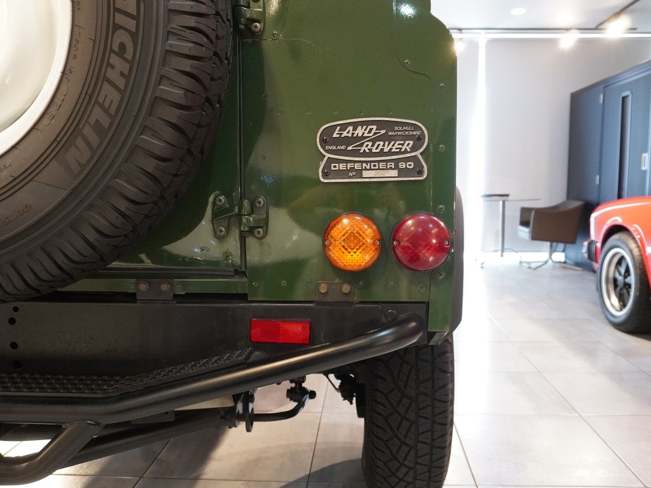 ランドローバー　ディフェンダー