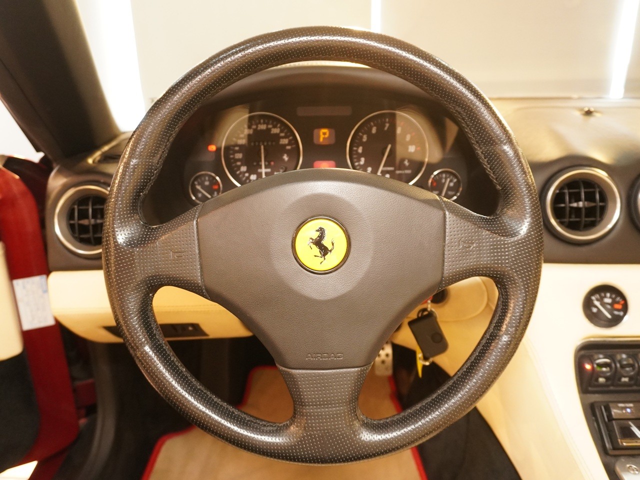 フェラーリ　456