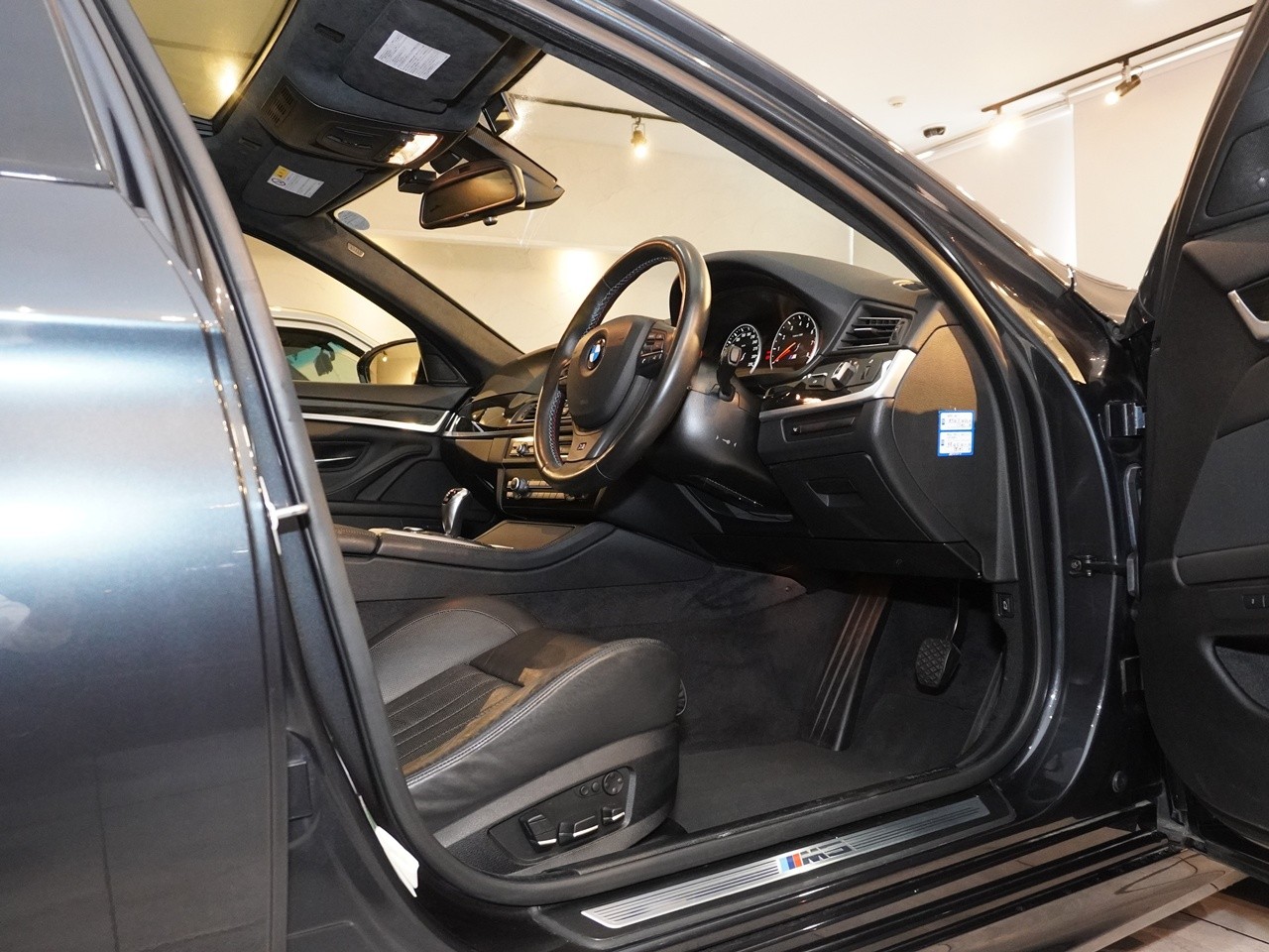 BMW　M5