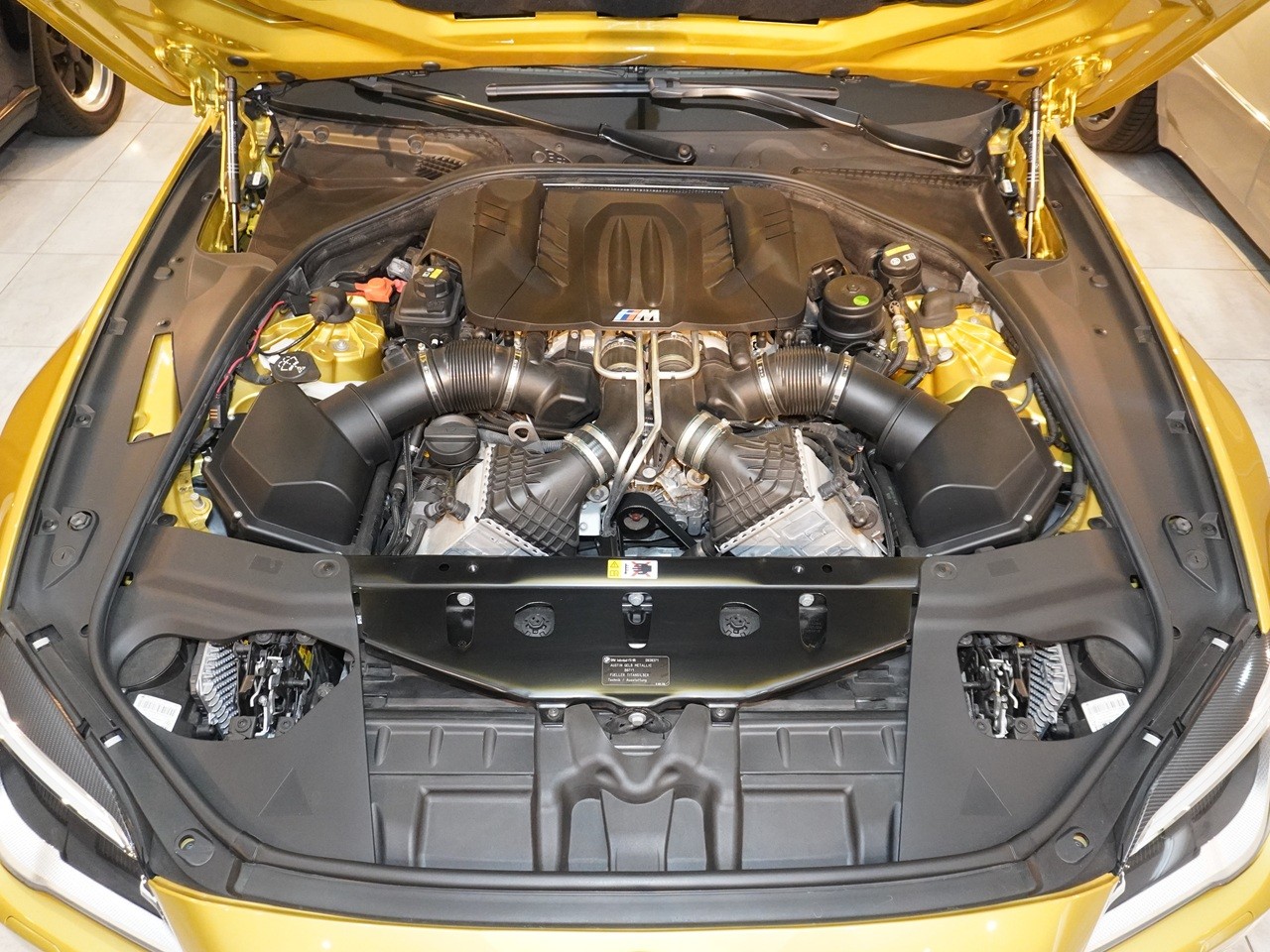 BMW　M6