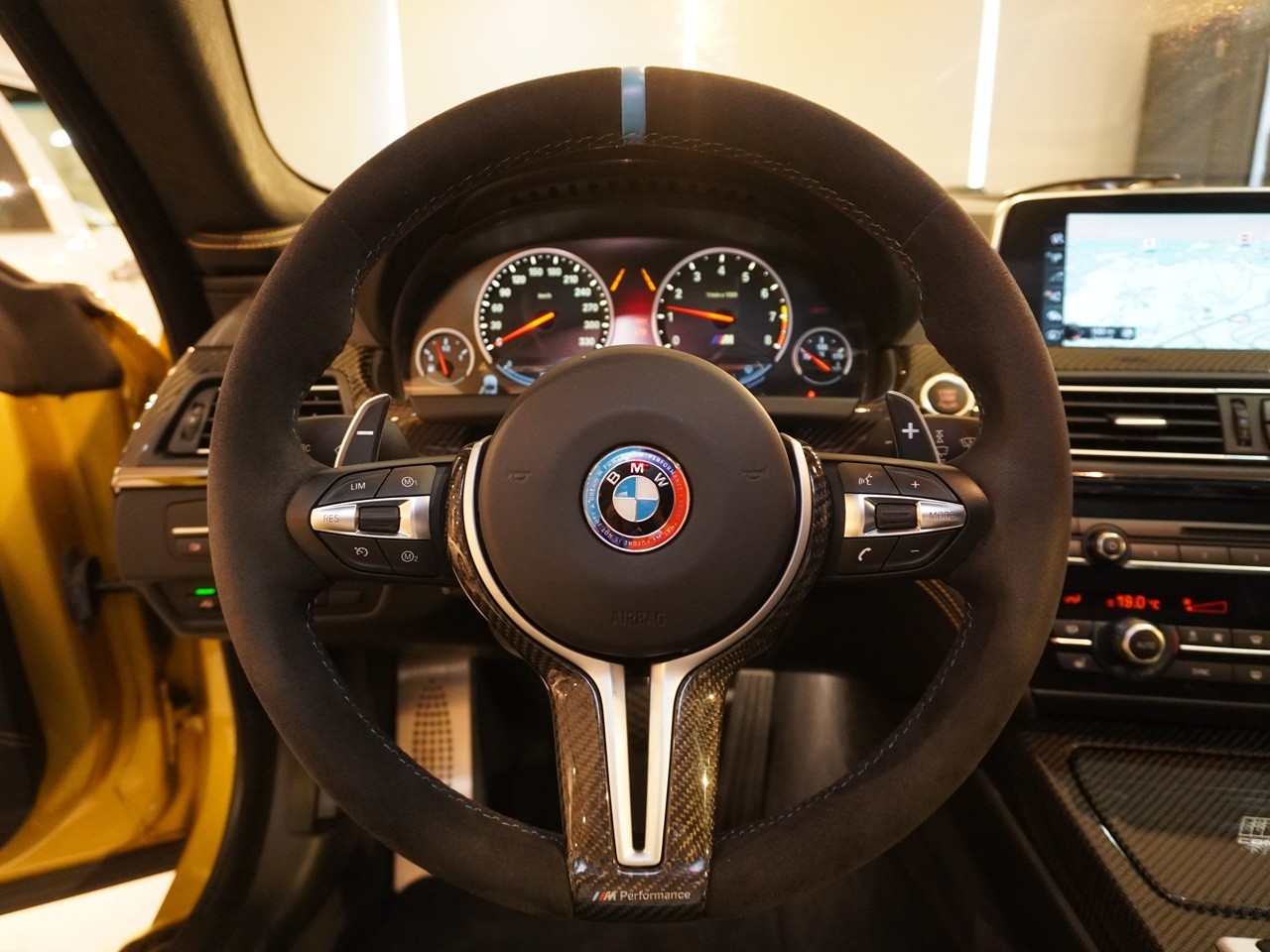 BMW　M6