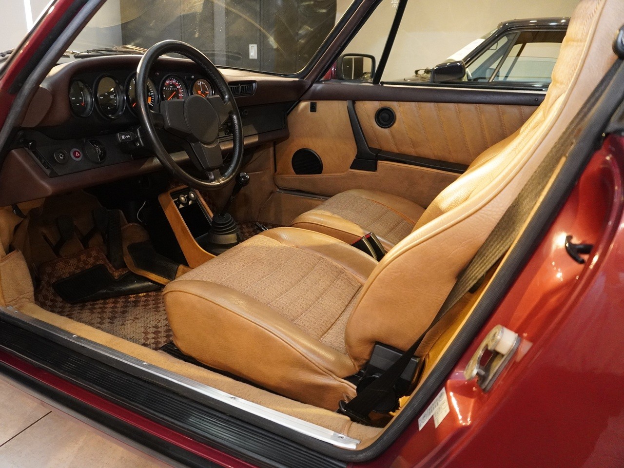 ポルシェ　911(Type930)
