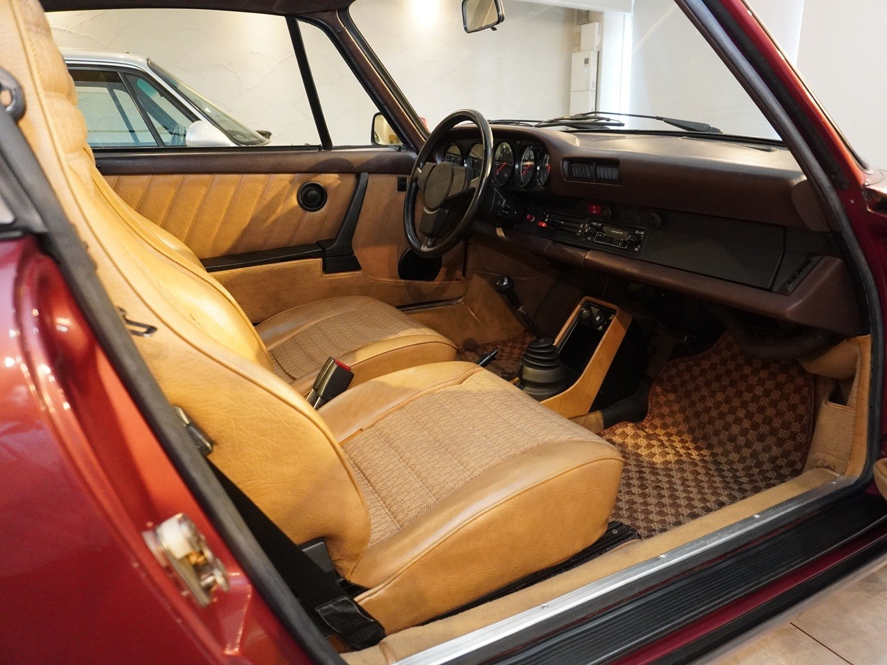 ポルシェ　911(Type930)