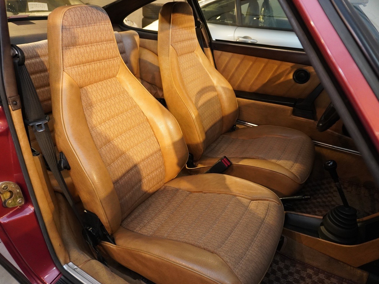 ポルシェ　911(Type930)