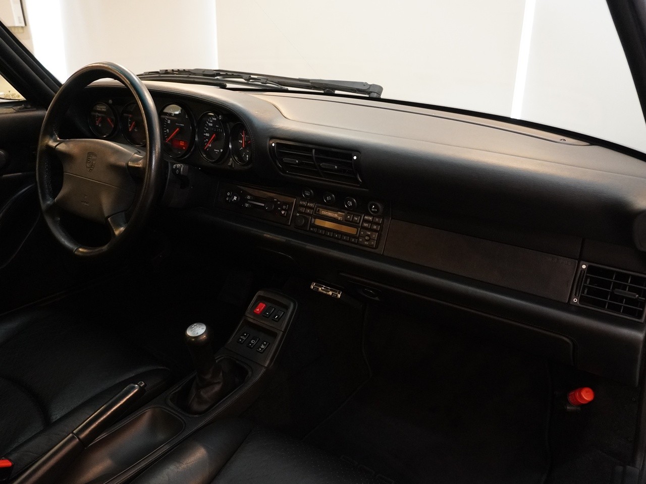 ポルシェ　911(Type993)