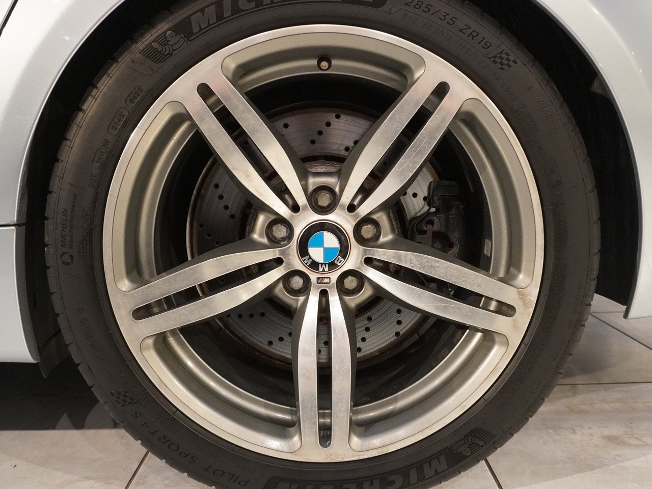 BMW　M5