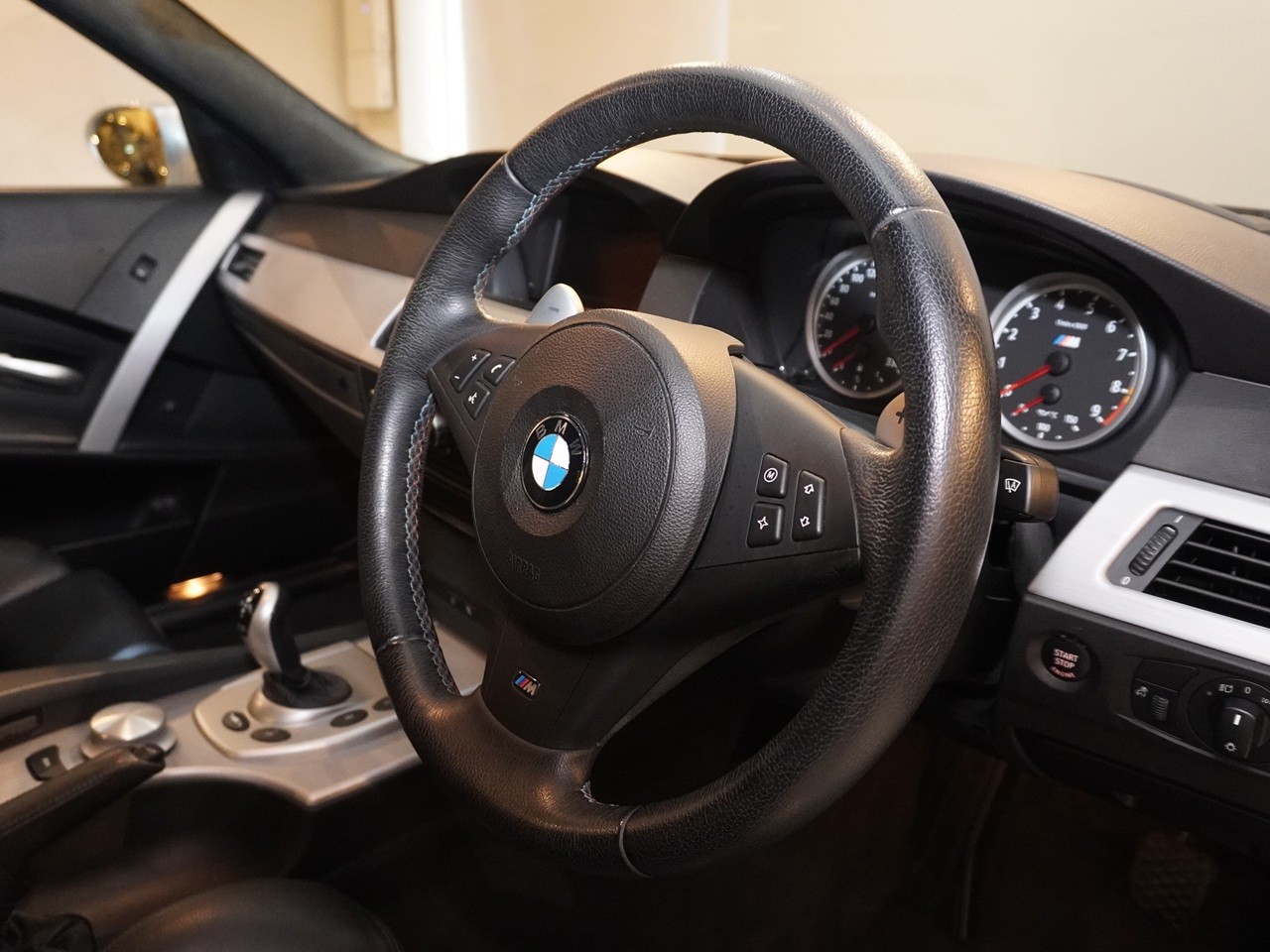 BMW　M5