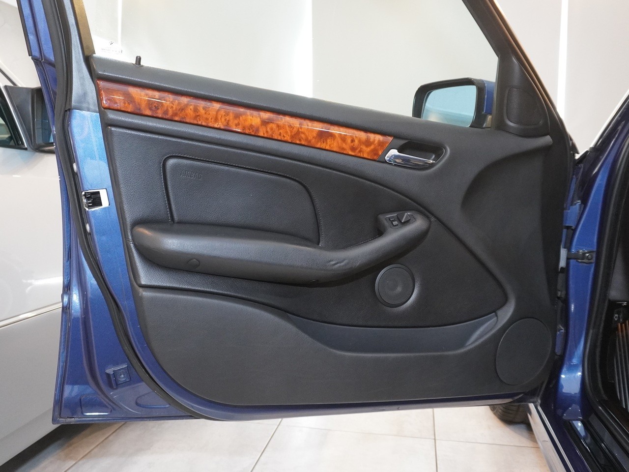BMWアルピナ　B3