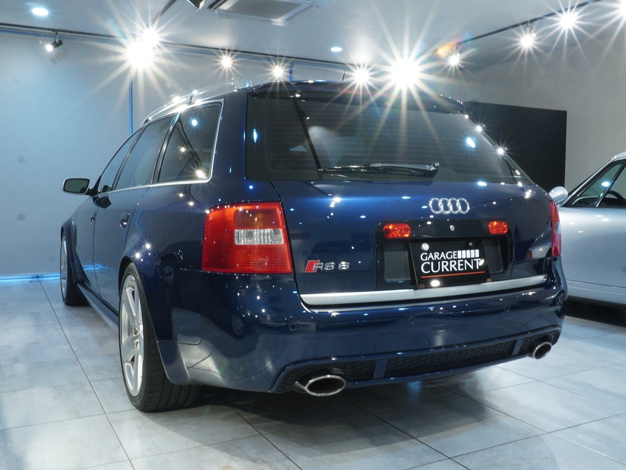 アウディ　RS6アバント