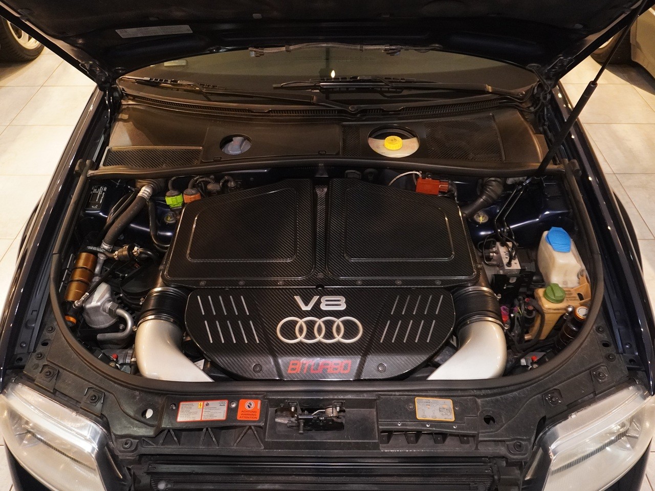 アウディ　RS6アバント