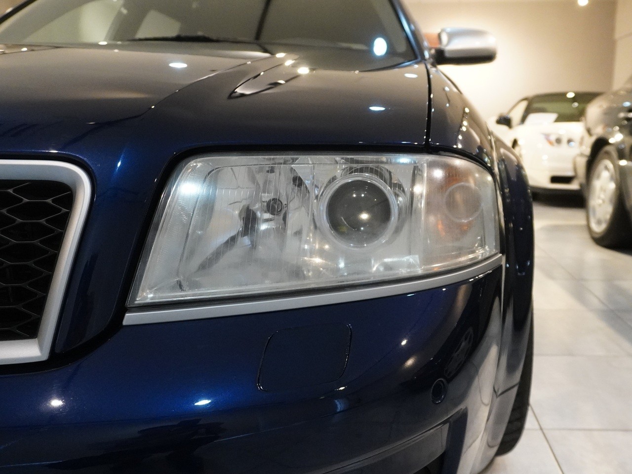 アウディ　RS6アバント