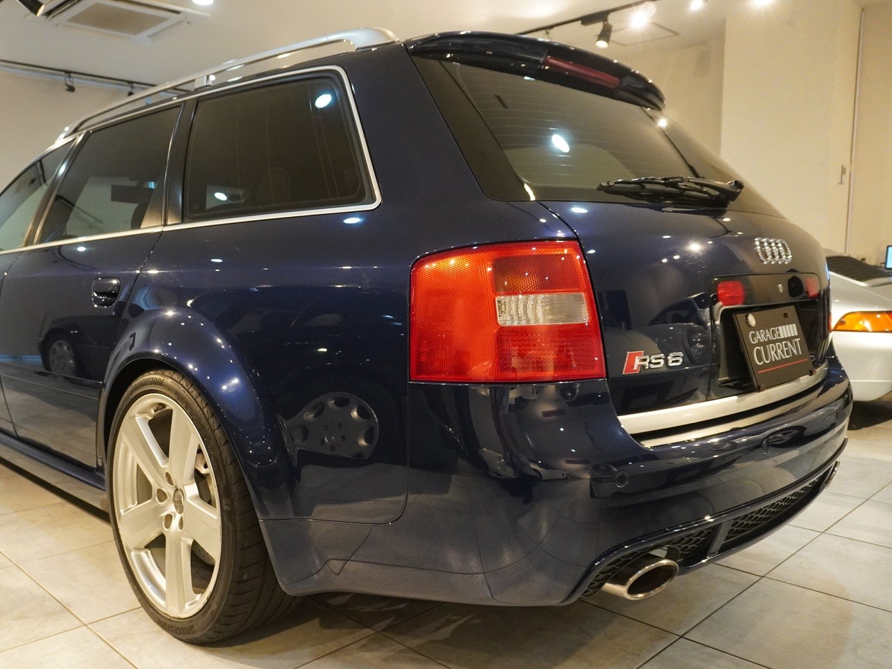 アウディ　RS6アバント