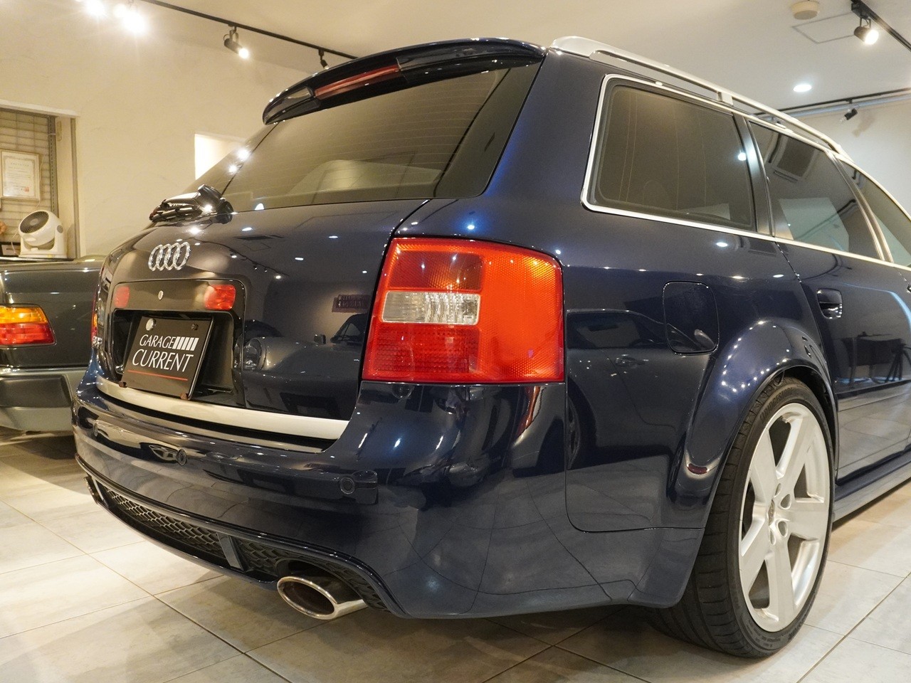 アウディ　RS6アバント
