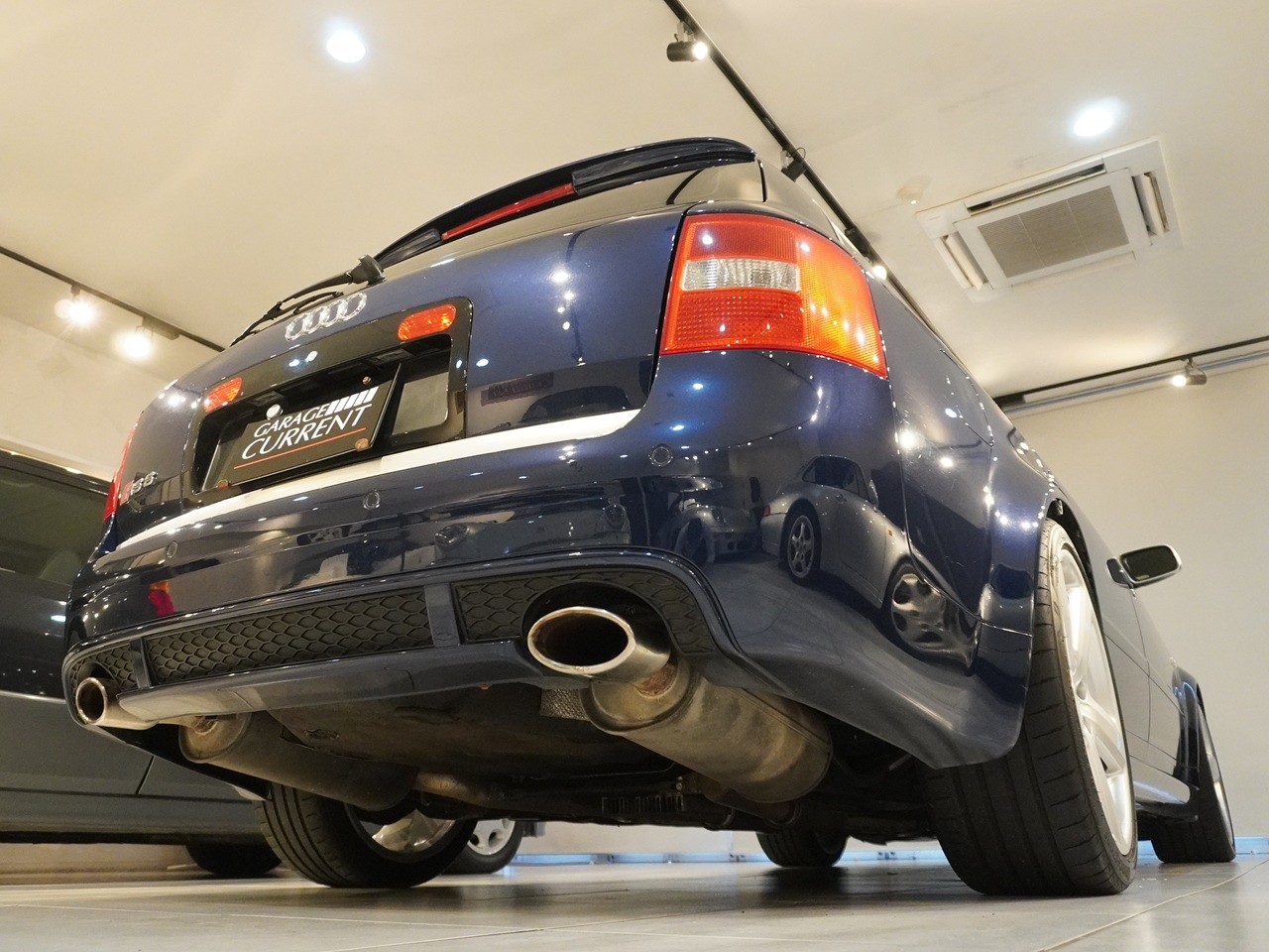 アウディ　RS6アバント