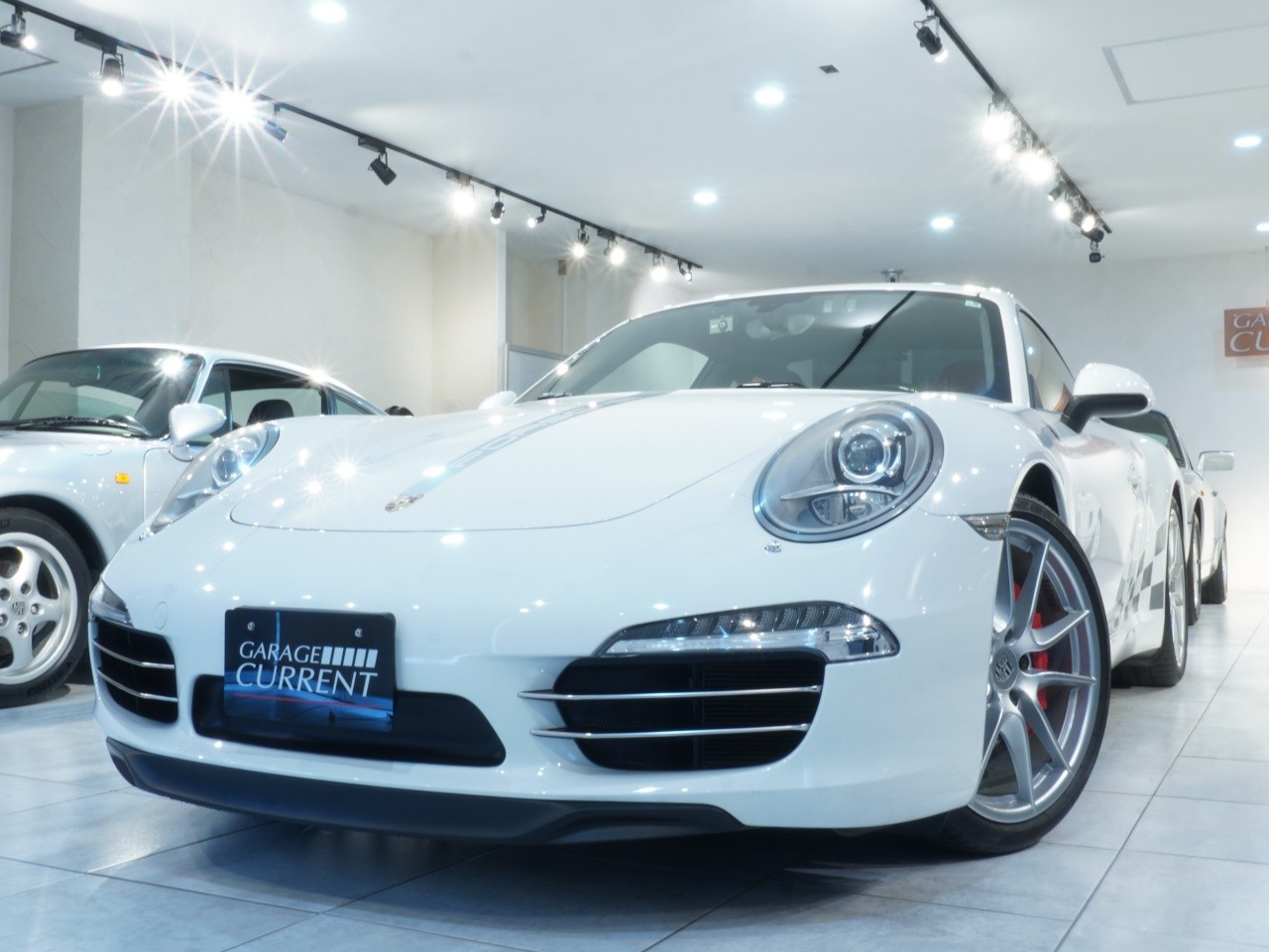 911(Type991)カレラS　D車　左H　PDK　ピュアホワイト　スポクロ　スポエグ　20インチカレラSホイール　PADM　ユーザー様直接買取車輌