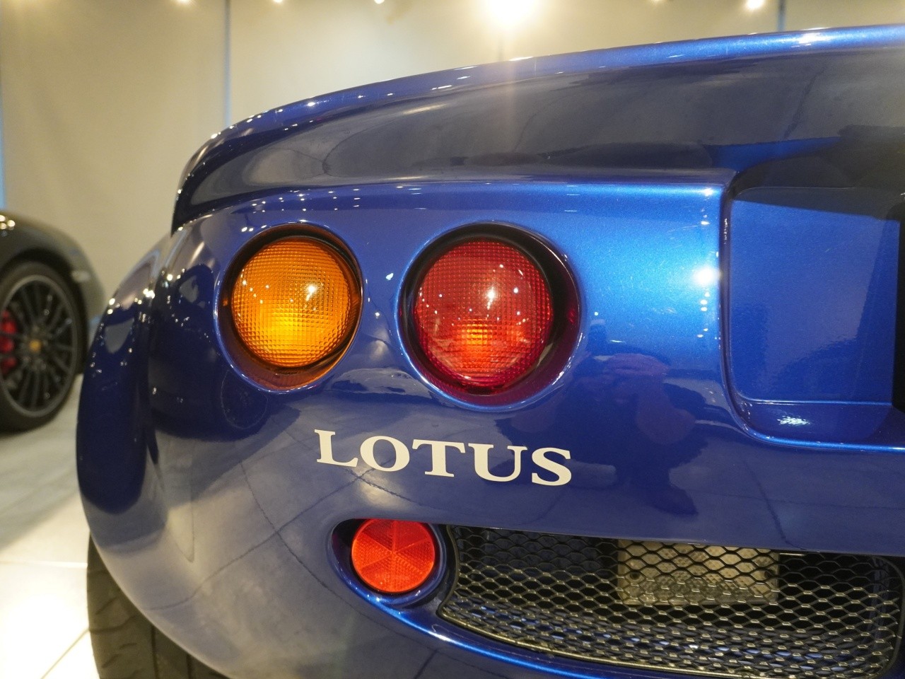 ロータス　エリーゼ