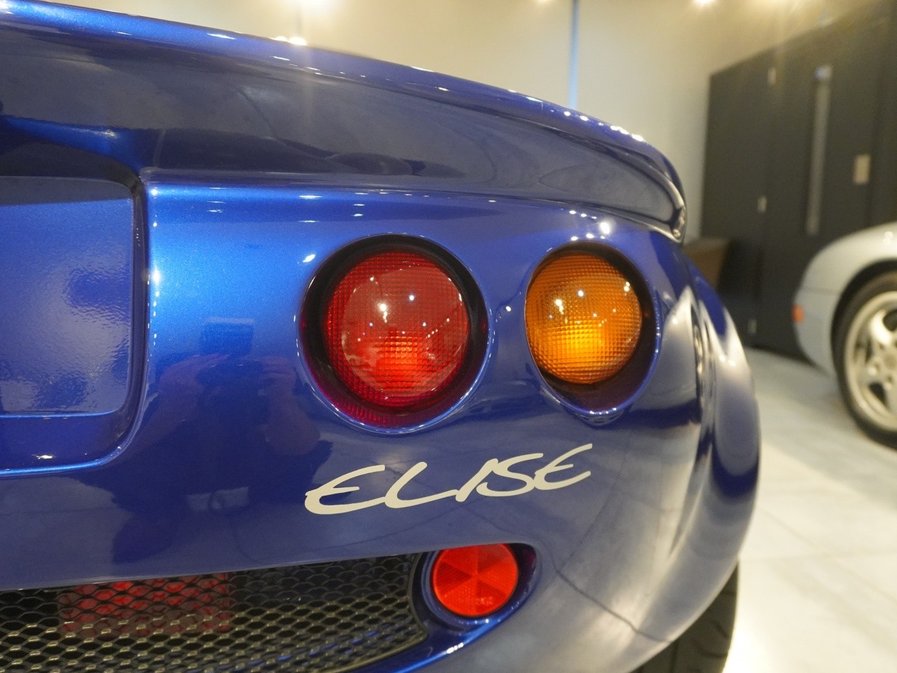 ロータス　エリーゼ
