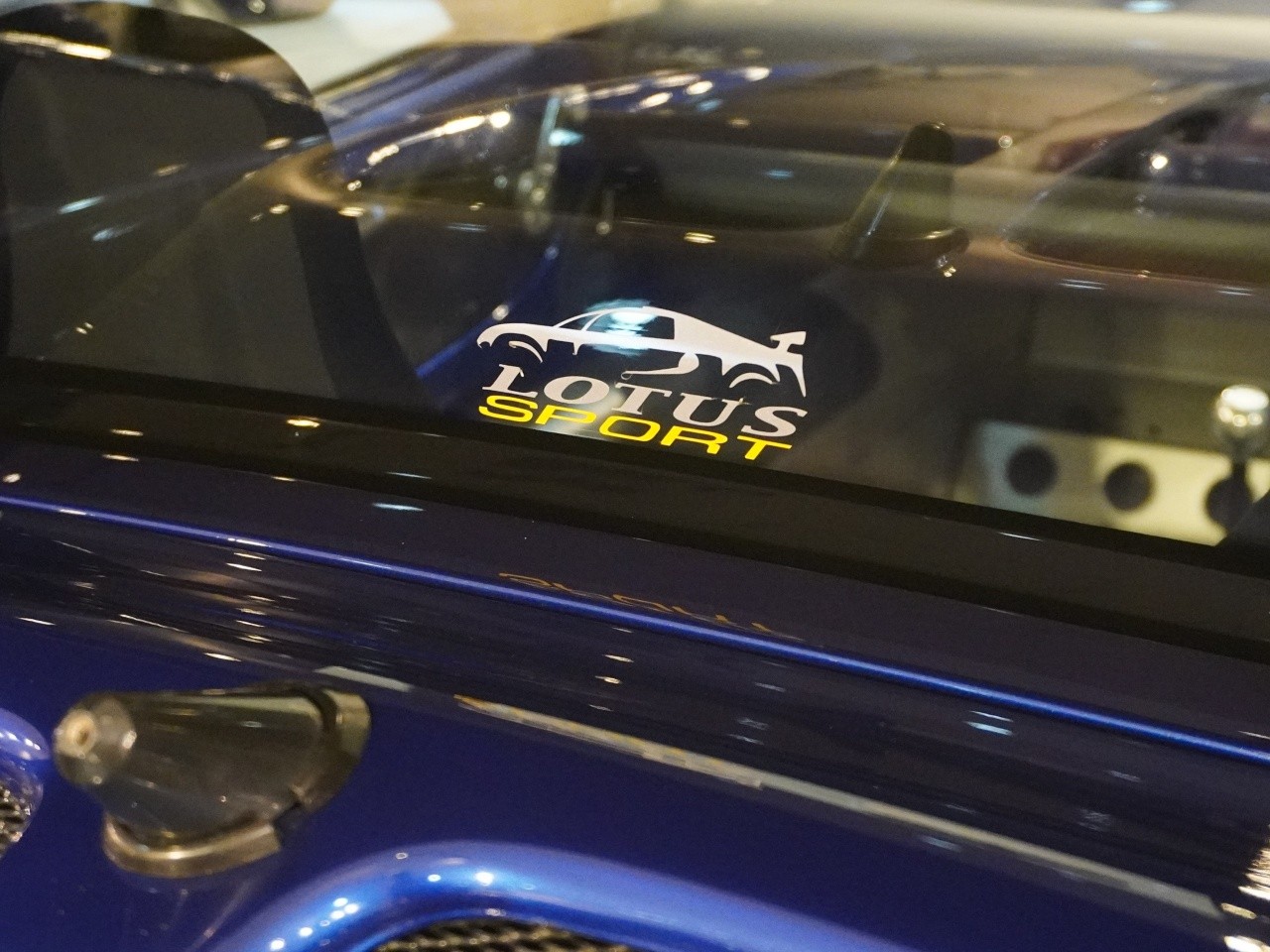 ロータス　エリーゼ