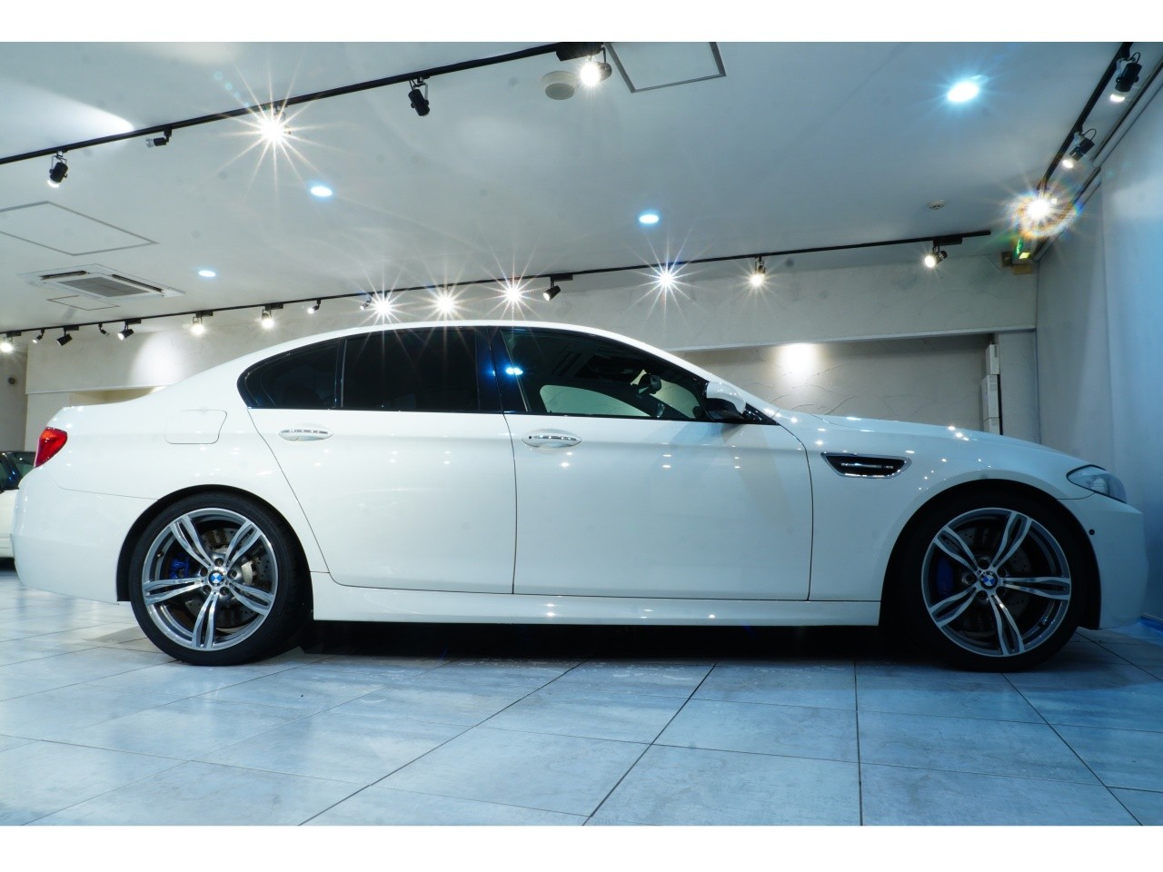 BMW　M5
