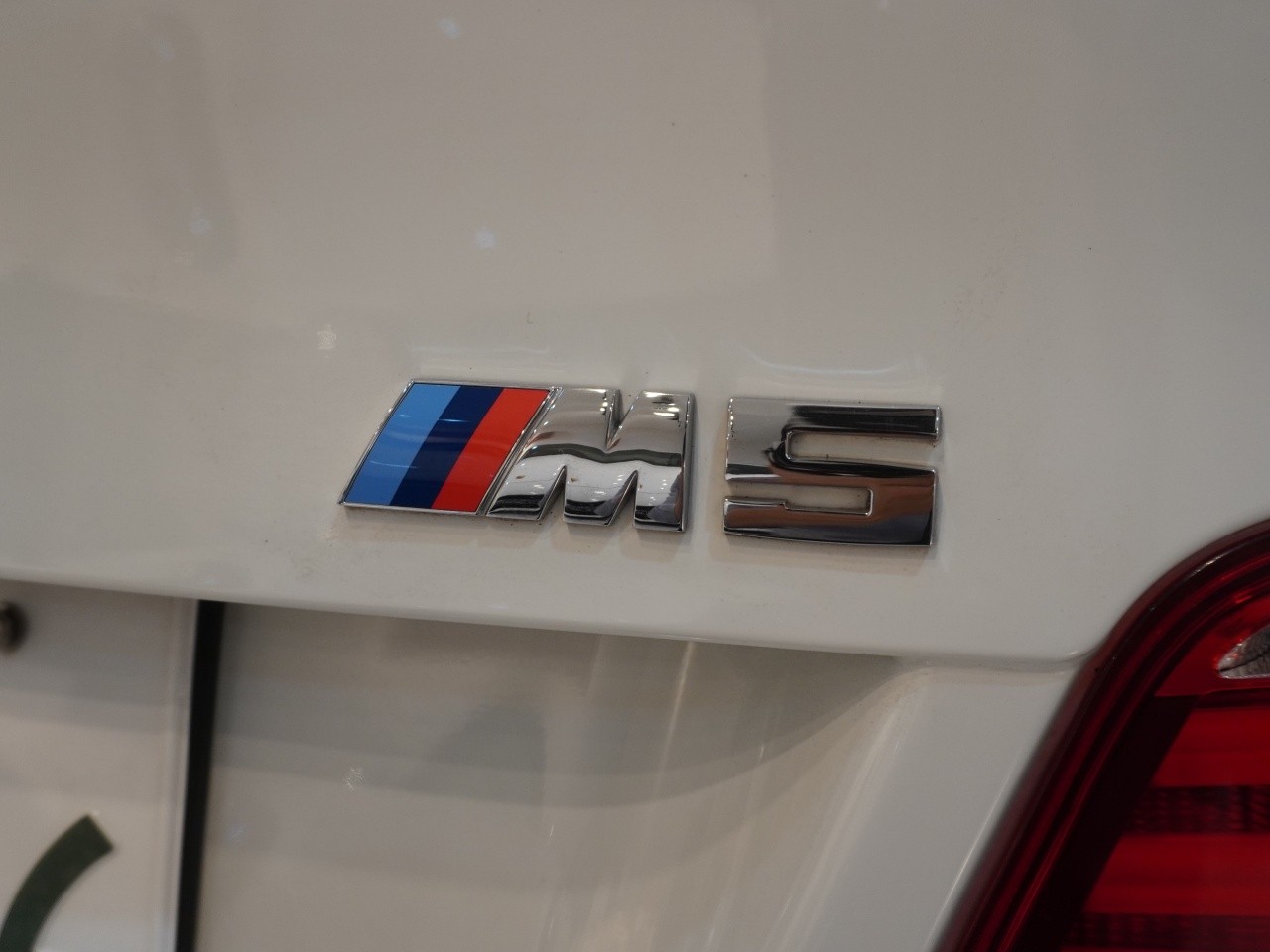 BMW　M5