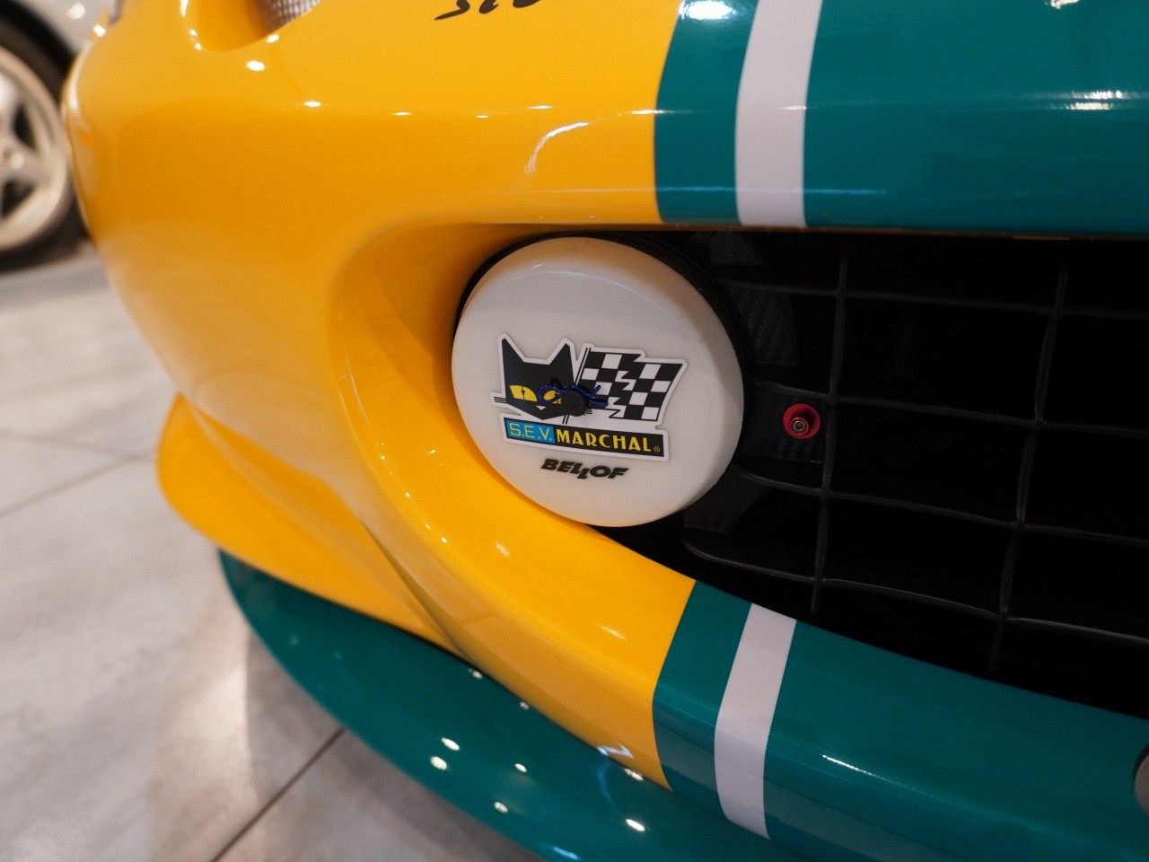ロータス　エリーゼ