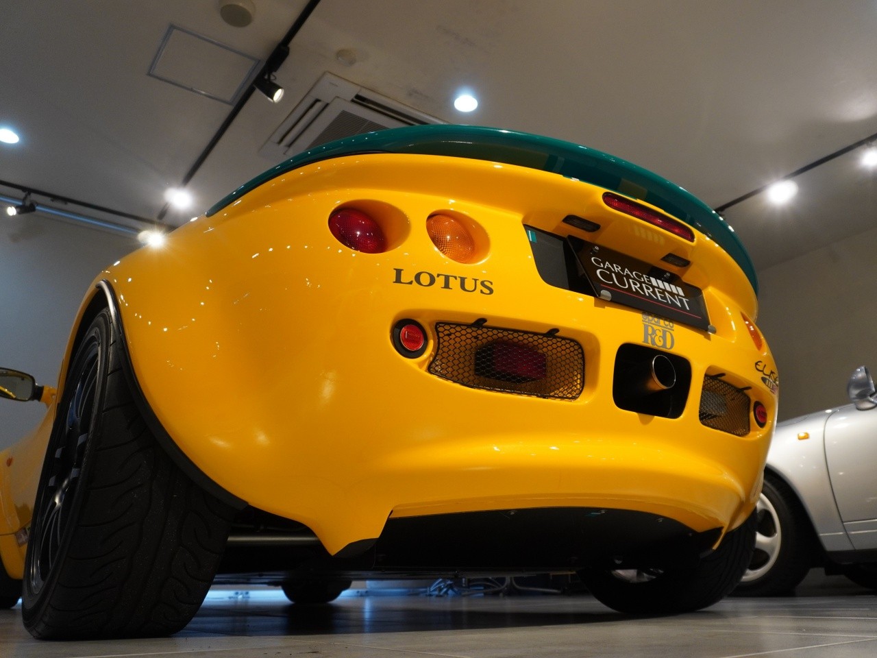 ロータス　エリーゼ