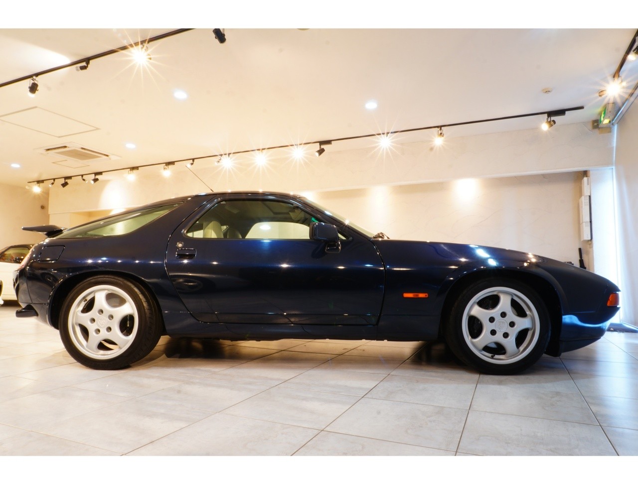 ポルシェ　928