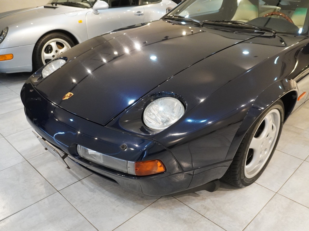 ポルシェ　928