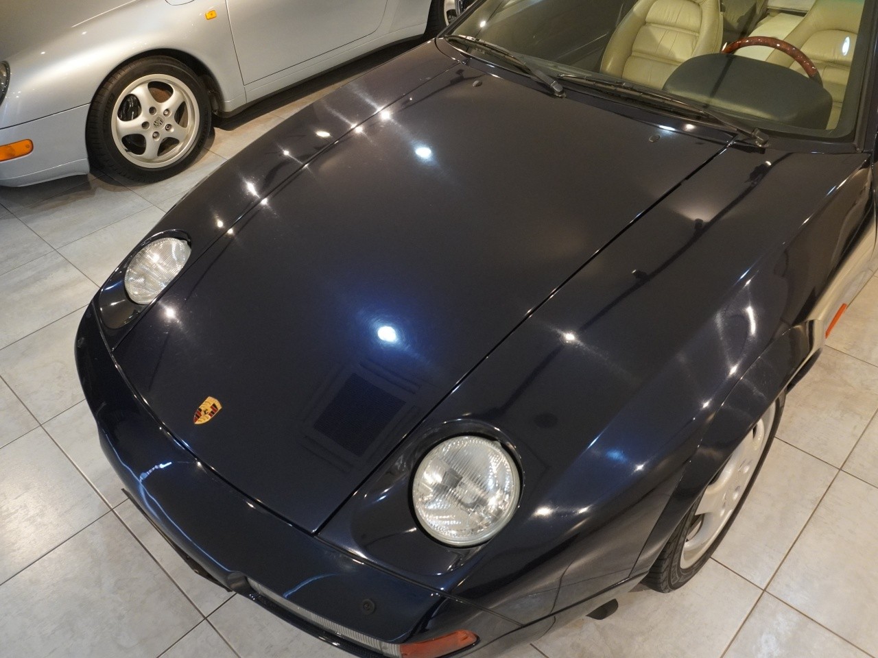 ポルシェ　928