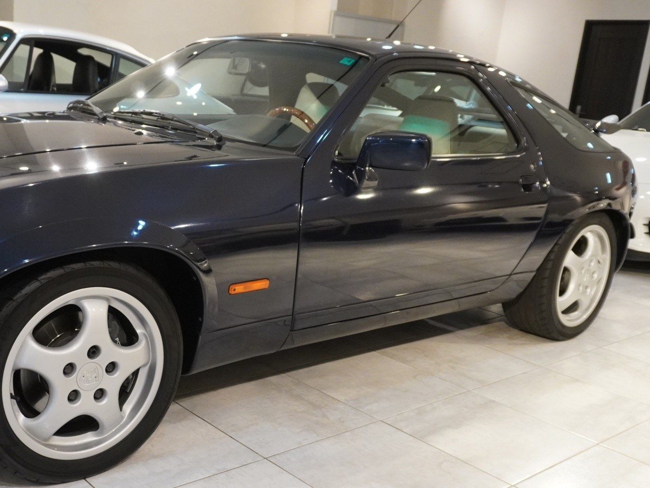 ポルシェ　928