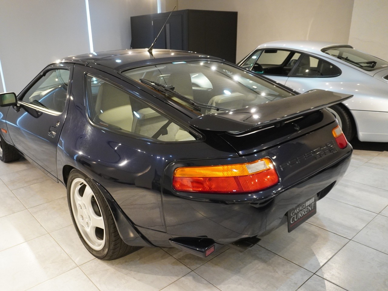 ポルシェ　928