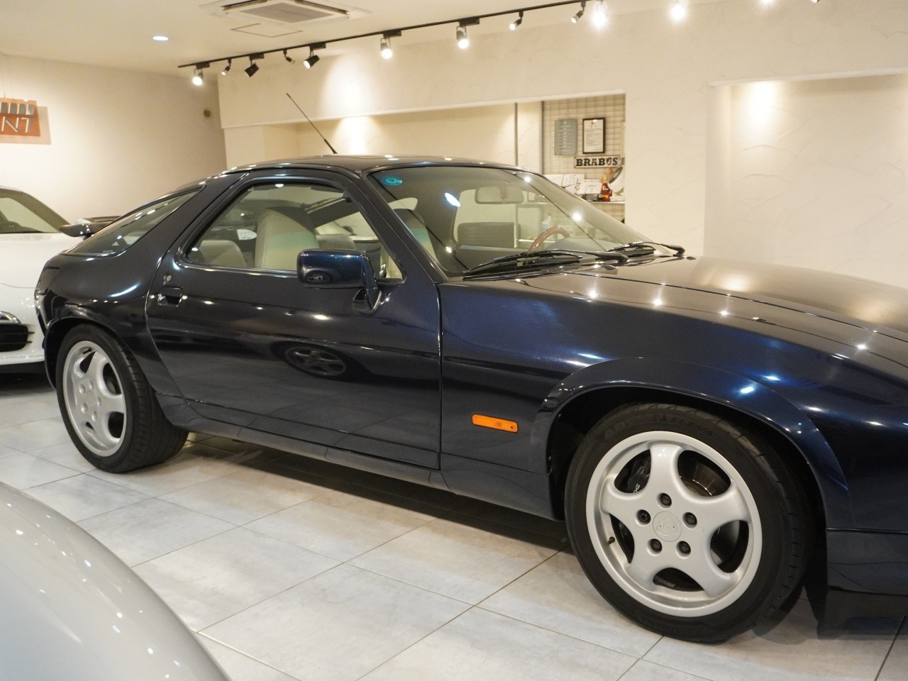 ポルシェ　928