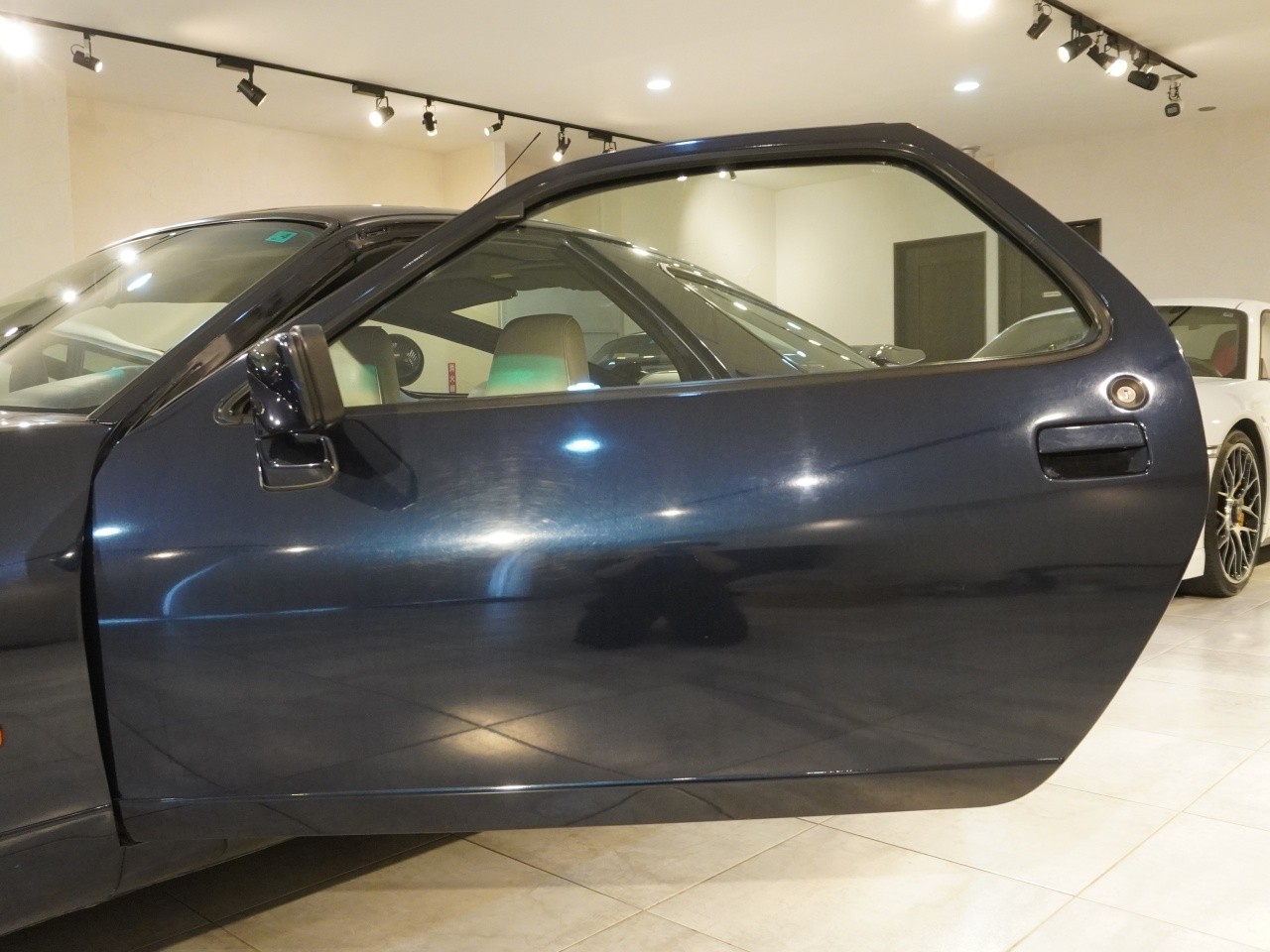 ポルシェ　928