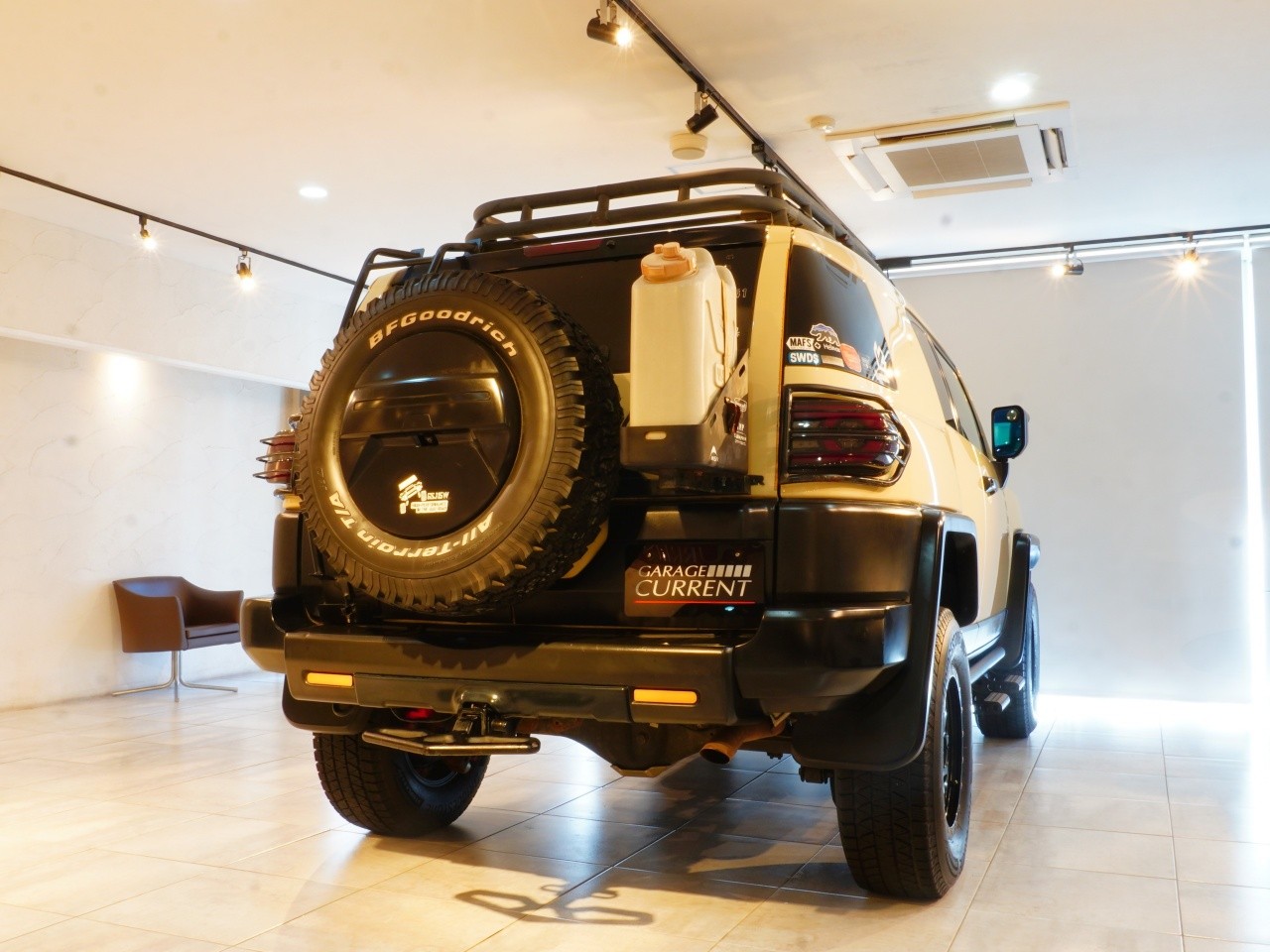 USトヨタ　FJクルーザー