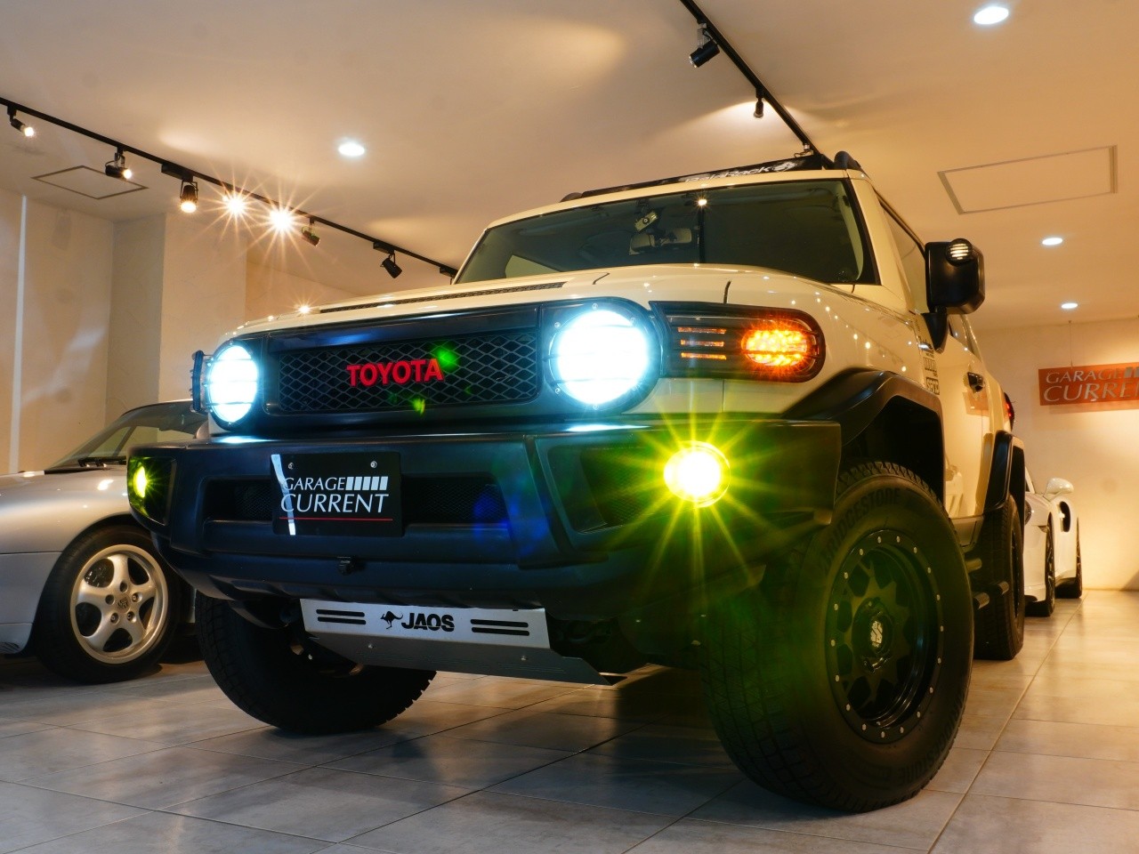 USトヨタ　FJクルーザー