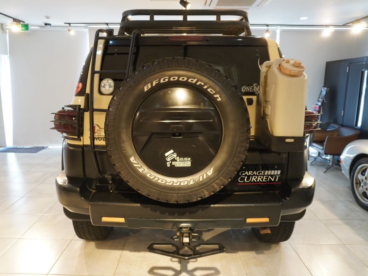USトヨタ　FJクルーザー