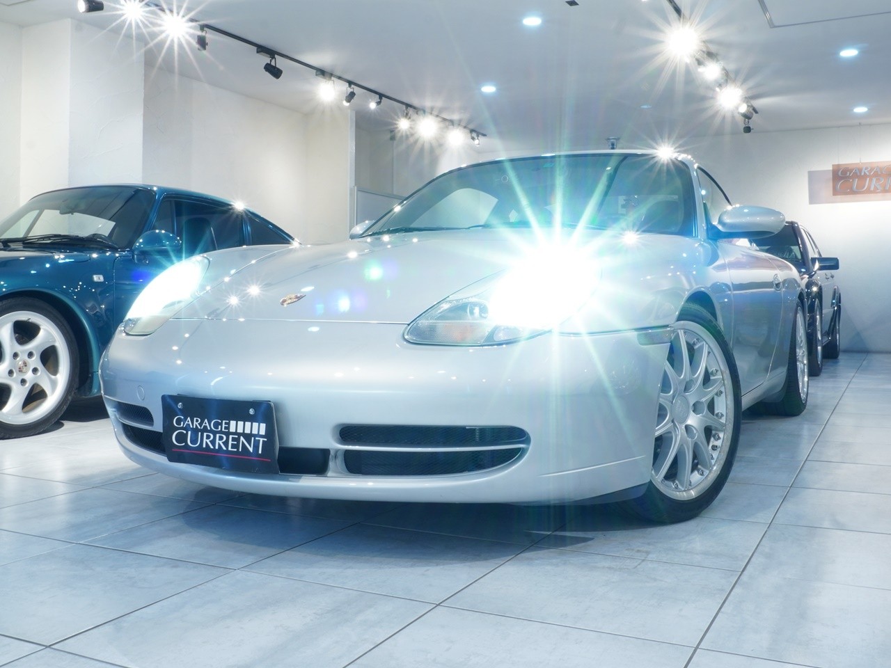 Amazon.co.jp: 1/18 GATE ポルシェ 911 カレラ 996型 ミニカー