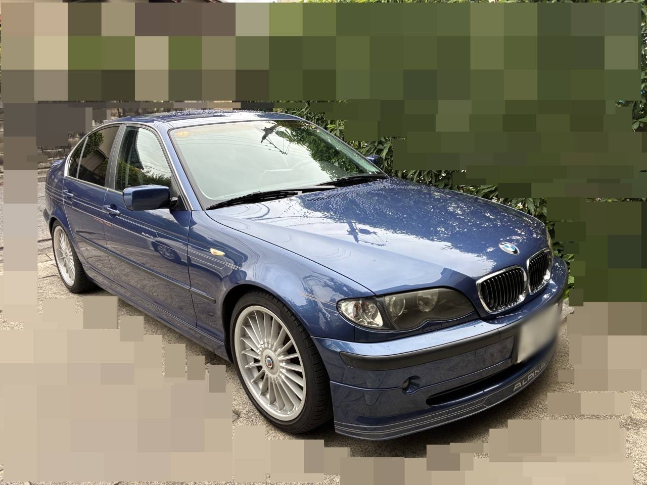 B3