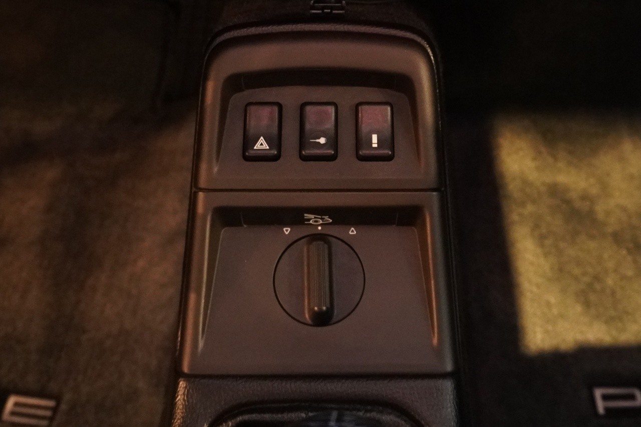 ポルシェ　911(Type964)