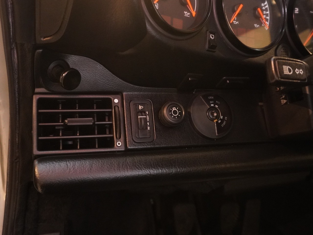 ポルシェ　911(Type964)
