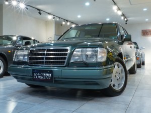 EクラスE320（W124）　マラカイトグリーン　マッシュルームレザー　整備記録簿22枚　オーナー様からの直接買取！