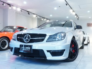 CクラスC63クーペ Edition507(W204)　ディーラー車　左H　507馬力　最後のNA大排気量エンジン　実走行2.9万km