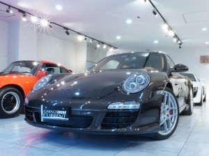 911(Type997)2010年　ポルシェ　911カレラS(997)　ディーラー車　左H　PDK　1オーナー　マカダミアメタリック　ナチュラルブラウンレザー　ユーザー様直接買取車輌