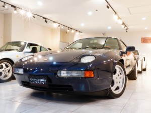 9281991年　ポルシェ　928S4　エクスクルーシブ　D車　左H　AT　ミッドナイトブルーM　白革　リアブリスターフェンダー　ウッドパネル　過去販売車輌