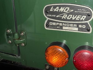 ディフェンダー