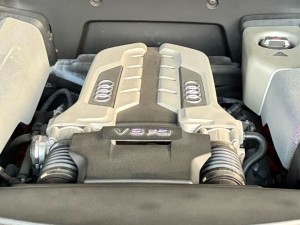 R8