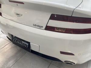 V8