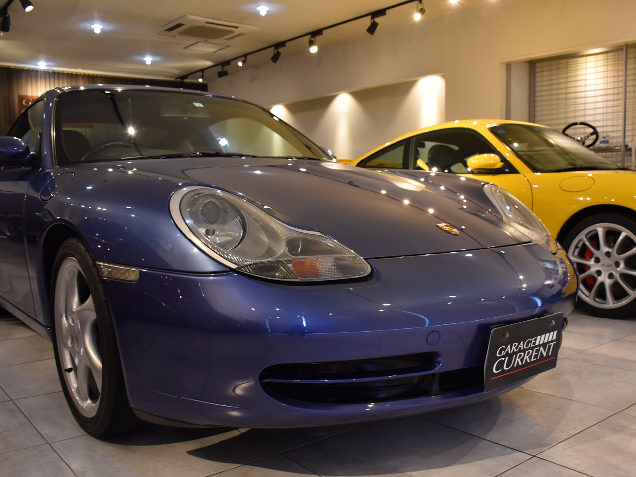 ポルシェ|911(Type996)|カレラ ゼニスブルー 右ハンドル 整備